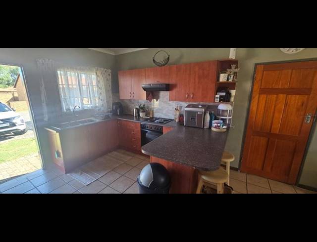 3 BEDROOM PROPERTY TO RENT IN KOOKRUS